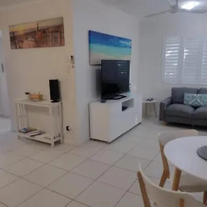 Ocean Breeze Hervey Bay